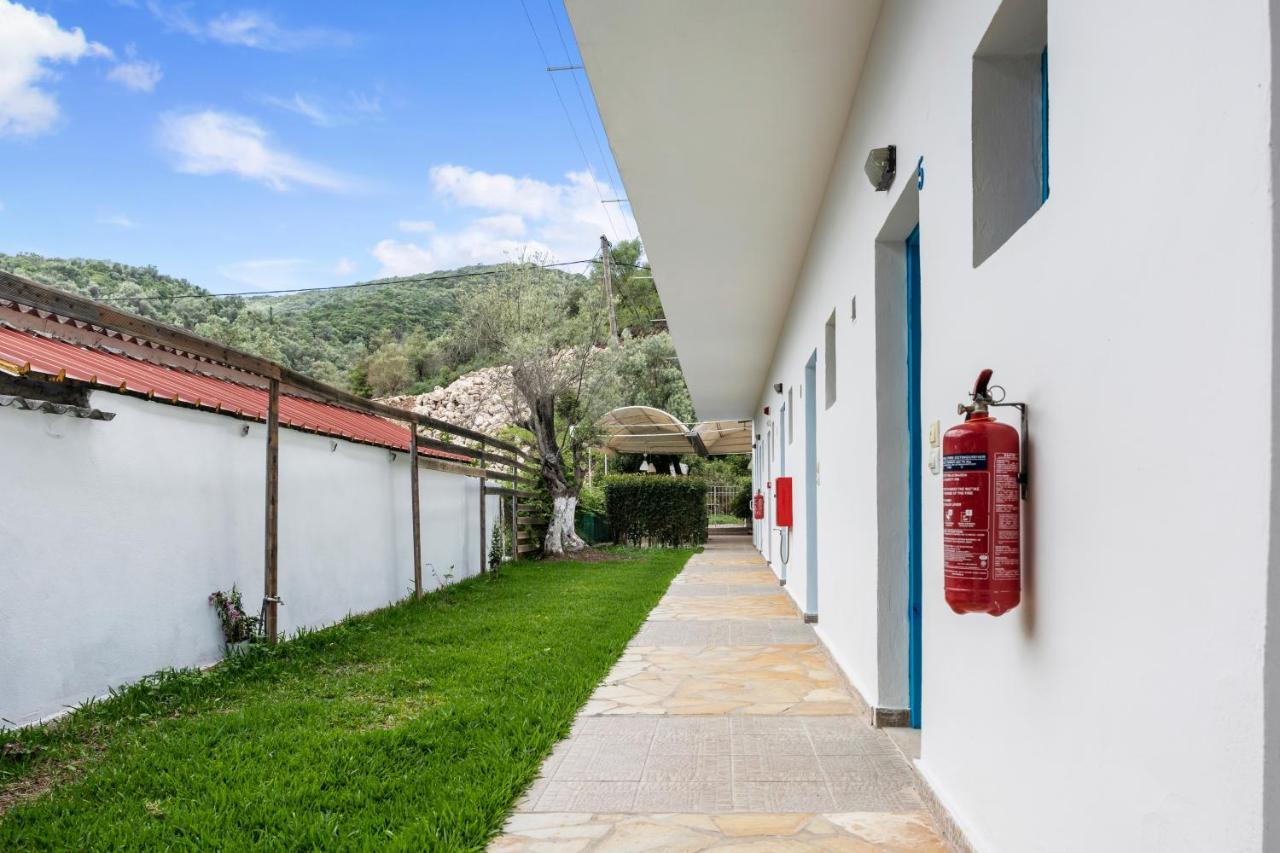 Oceanis Rooms Μικρός Γιαλός Εξωτερικό φωτογραφία