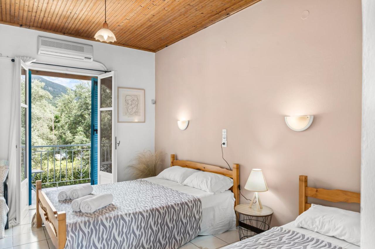 Oceanis Rooms Μικρός Γιαλός Εξωτερικό φωτογραφία